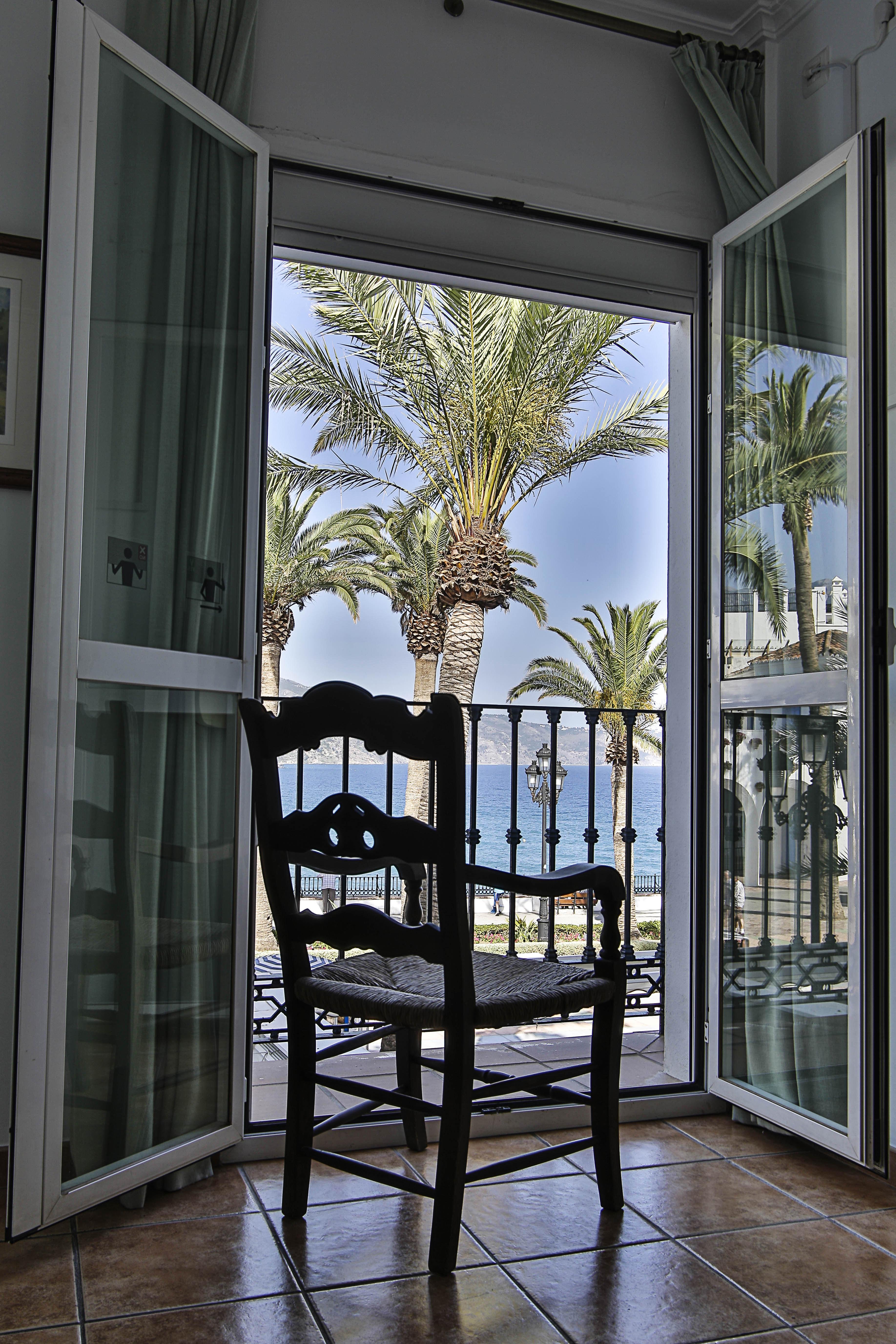 Hostal Marissal By Dorobe Nerja Εξωτερικό φωτογραφία