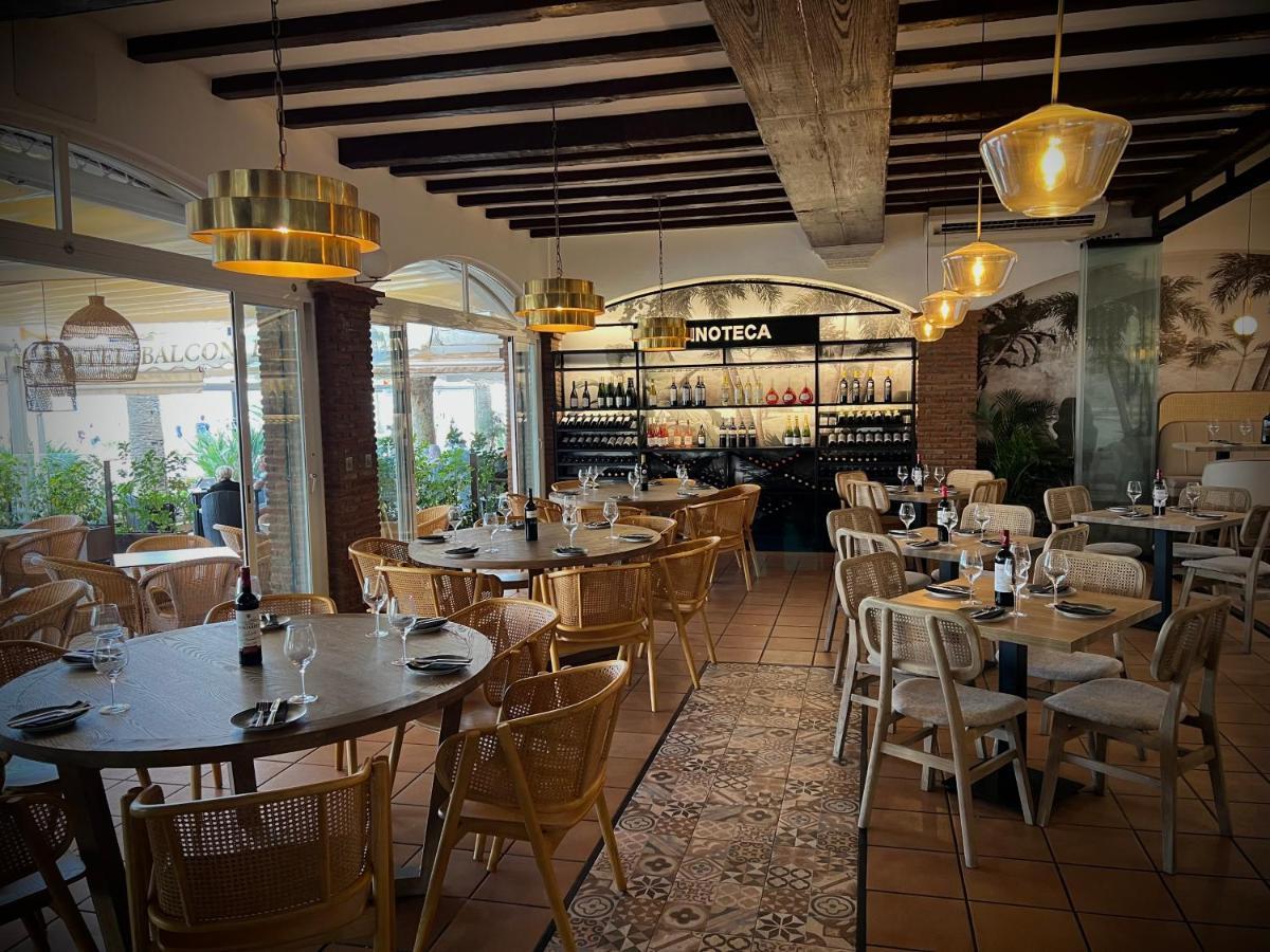 Hostal Marissal By Dorobe Nerja Εξωτερικό φωτογραφία