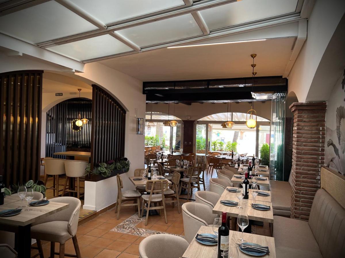 Hostal Marissal By Dorobe Nerja Εξωτερικό φωτογραφία