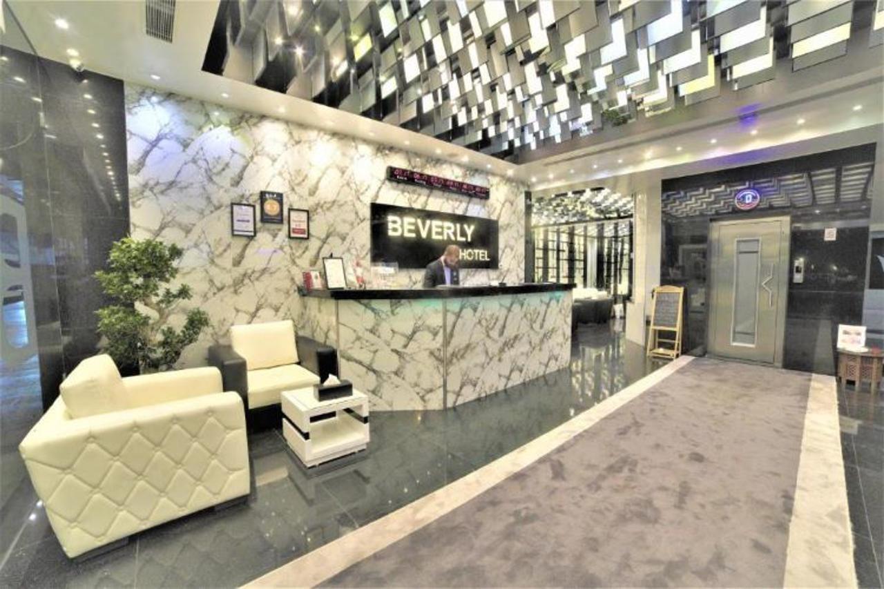 Hostal Marissal By Dorobe Nerja Εξωτερικό φωτογραφία